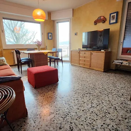 Appartement A Colazione Pranzo E Cena *